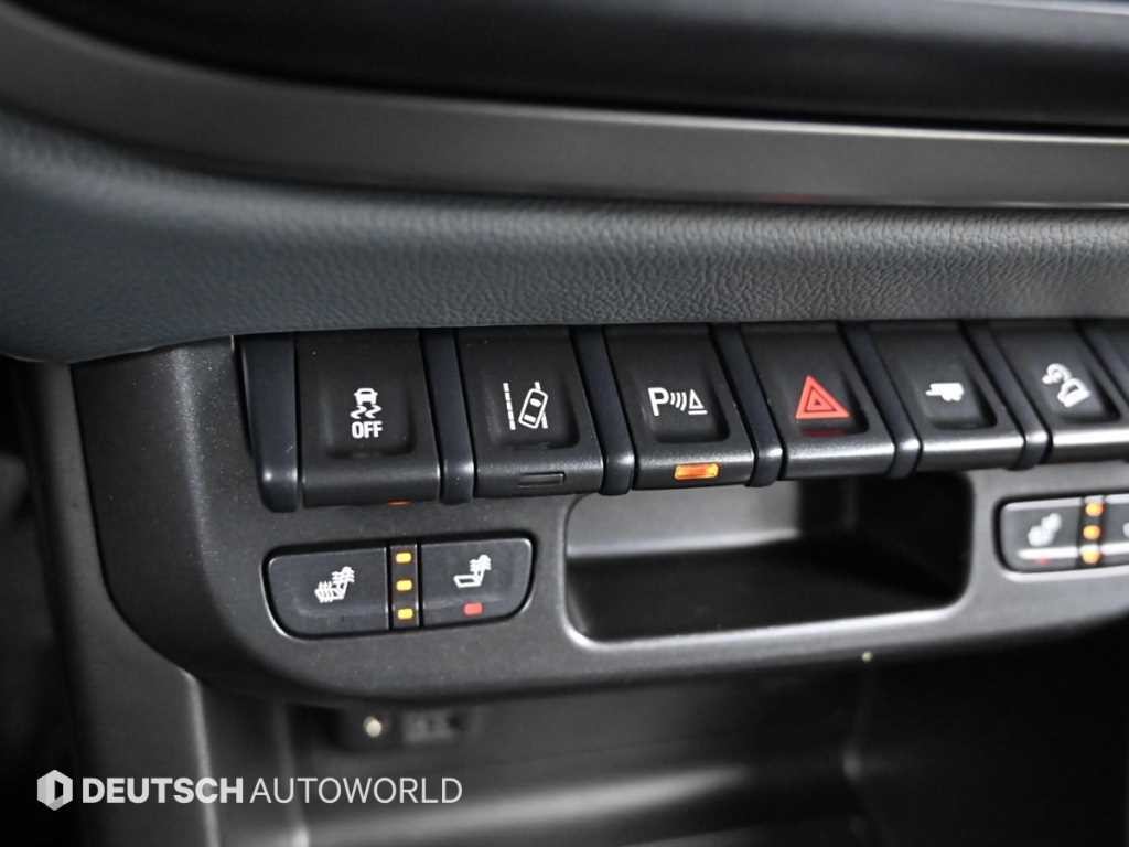쉐보레 콜로라도 리얼 뉴 콜로라도 3.6 Z71-X 미드나잇 4WD 이미지 17