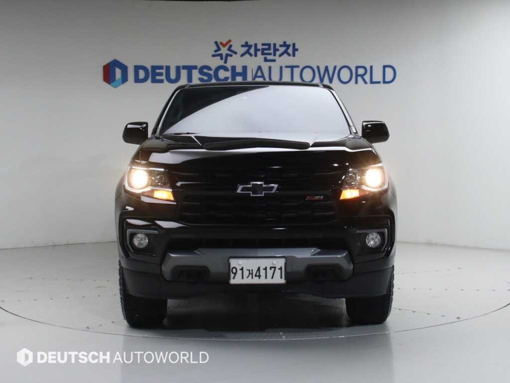 쉐보레 콜로라도 리얼 뉴 콜로라도 3.6 Z71-X 미드나잇 4WD 이미지 3