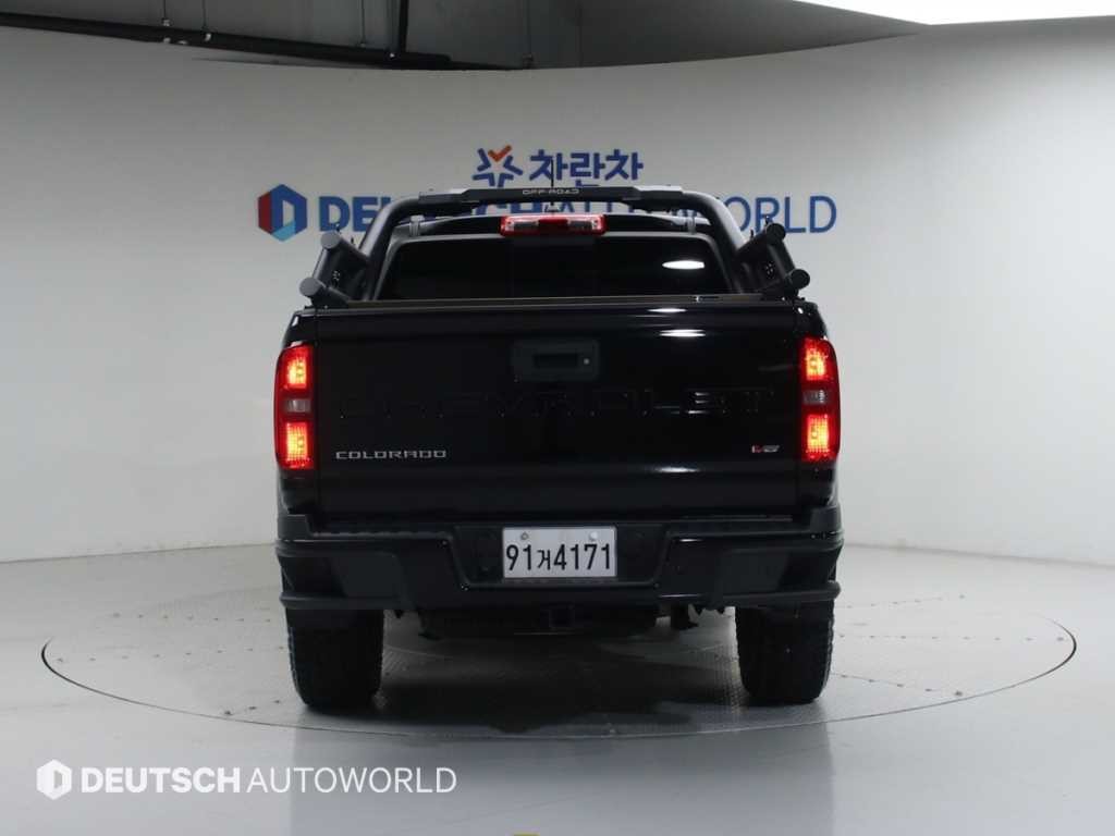 쉐보레 콜로라도 리얼 뉴 콜로라도 3.6 Z71-X 미드나잇 4WD 이미지 4