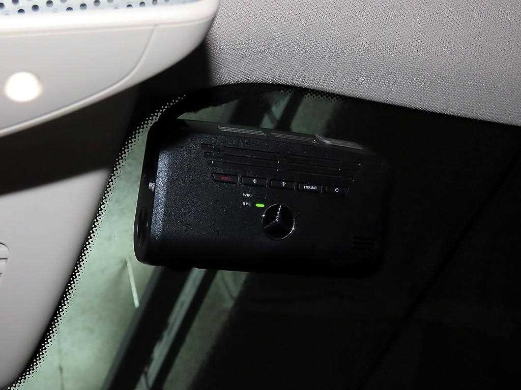 벤츠 E 클래스 E-클래스 W213 E220d 익스클루시브 이미지 17