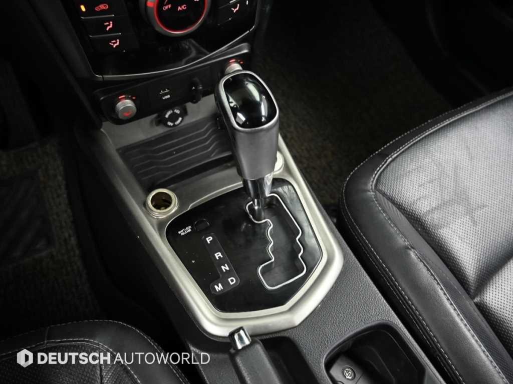 KG모빌리티(쌍용) 티볼리 가솔린 2WD 1.6 VX 이미지 9