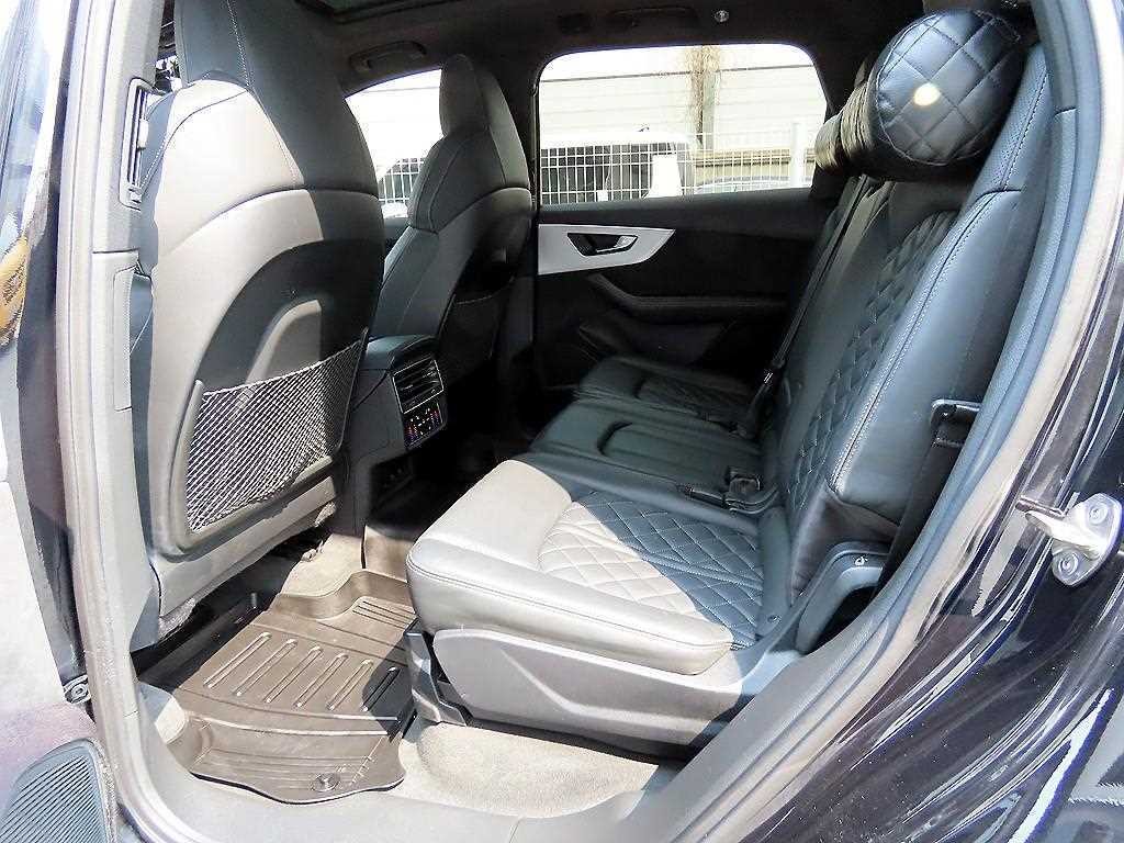 아우디 Q7 Q7 (4M) 55 TFSI 콰트로 프리미엄 이미지 6