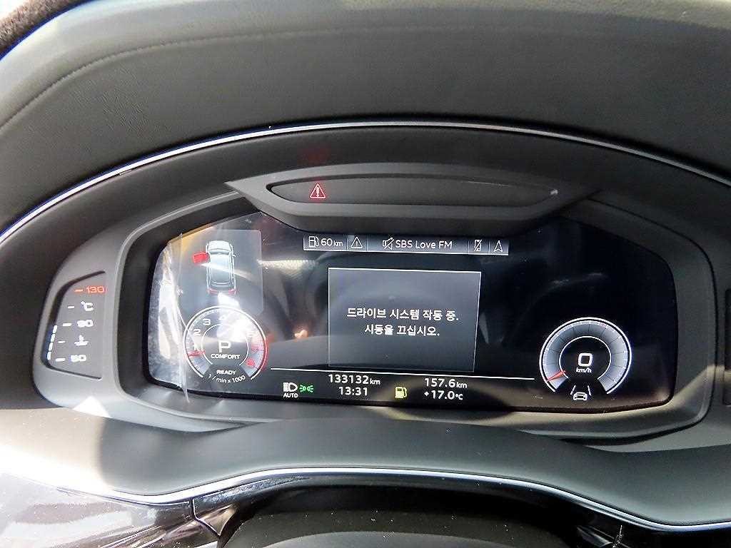아우디 Q7 Q7 (4M) 55 TFSI 콰트로 프리미엄 이미지 9