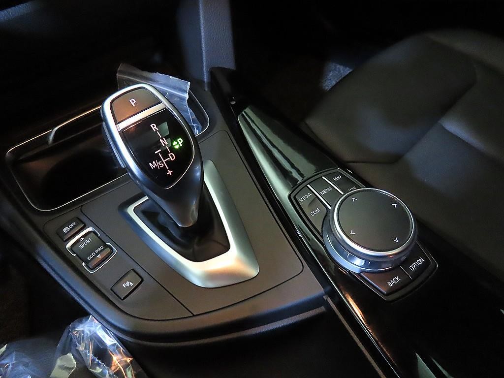 BMW 그란투리스모 3시리즈 GT (F34) GT 320D xDrive 이미지 12