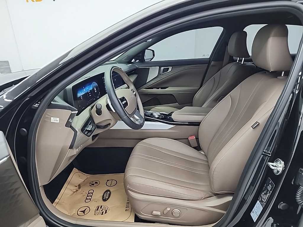기아 K8 2.5 2WD 노블레스 라이트 이미지 11