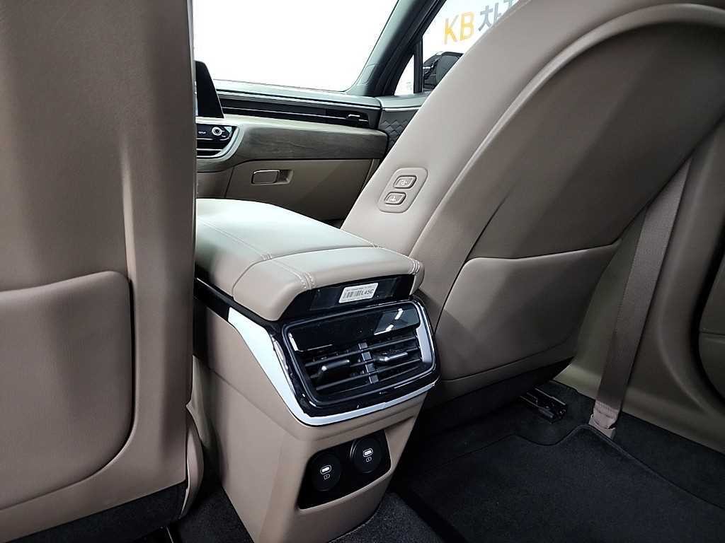 기아 K8 2.5 2WD 노블레스 라이트 이미지 13