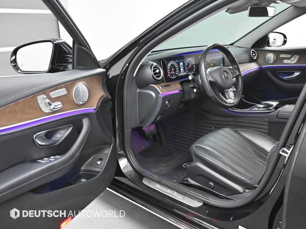 벤츠 E 클래스 E-클래스 W213 E300 4MATIC 익스클루시브 이미지 11