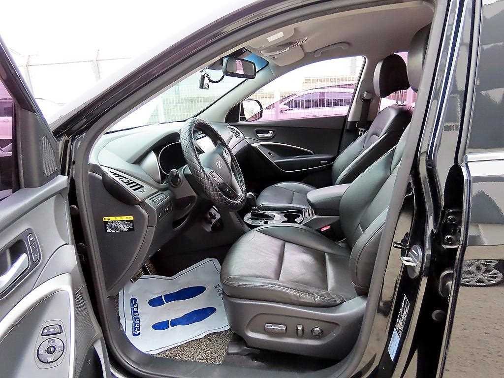 현대 맥스크루즈 더뉴맥스크루즈 E-VGT R2.2 2WD 프레스티지 이미지 5