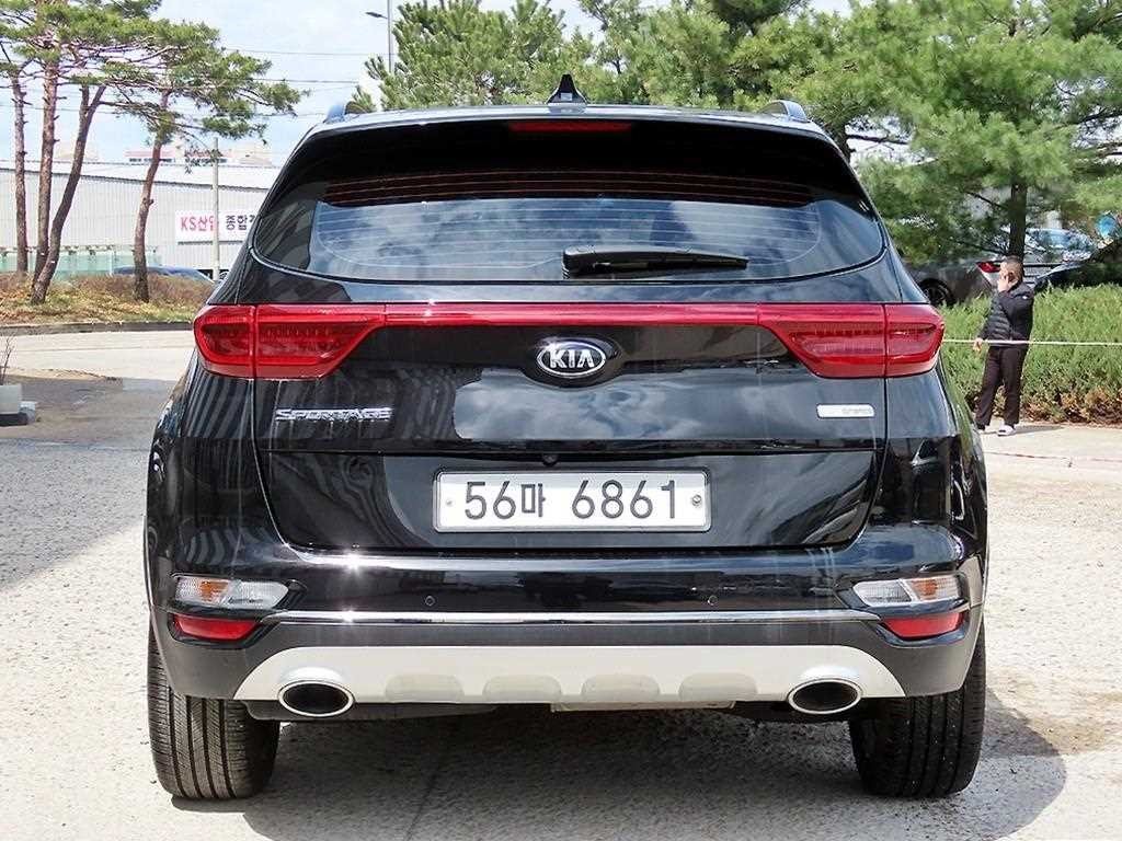 기아 스포티지 스포티지 더 볼드 1.6 디젤 2WD 프레스티지 이미지 4