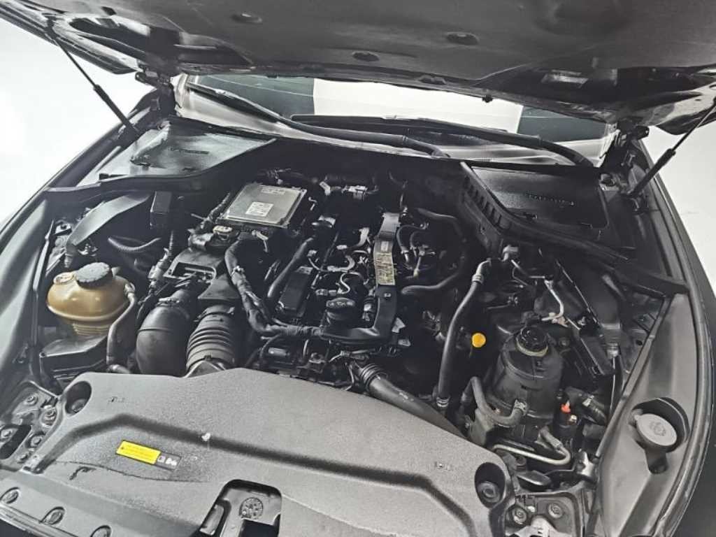 인피니티 Q Q50 2.2D 익스클루시브 이미지 19