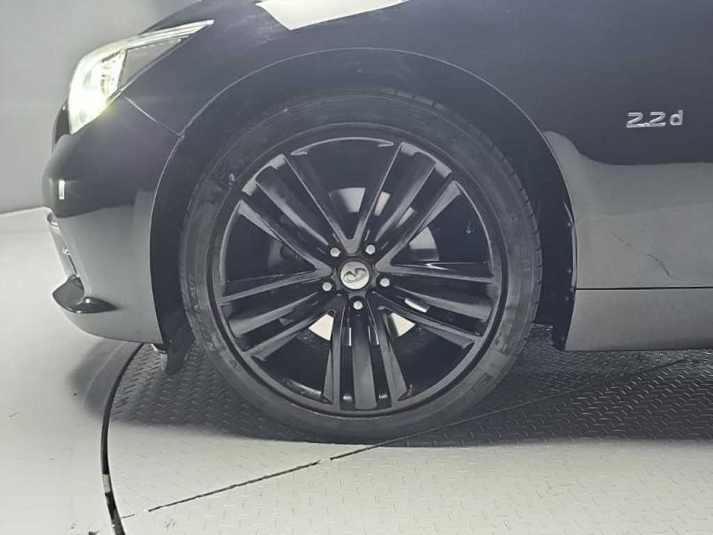인피니티 Q Q50 2.2D 익스클루시브 이미지 20