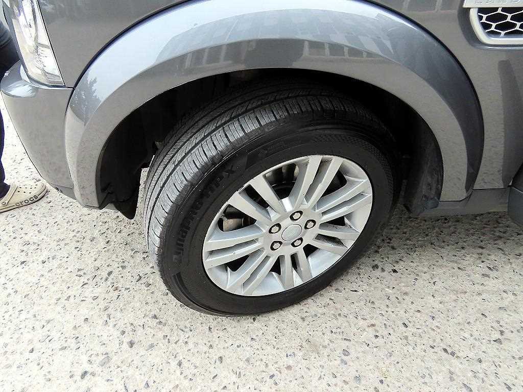 랜드로버 디스커버리 디스커버리4 3.0 SCV6 HSE 이미지 20
