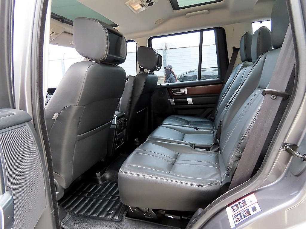 랜드로버 디스커버리 디스커버리4 3.0 SCV6 HSE 이미지 6