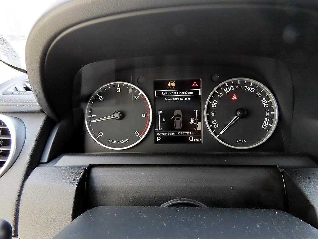 랜드로버 디스커버리 디스커버리4 3.0 SCV6 HSE 이미지 9