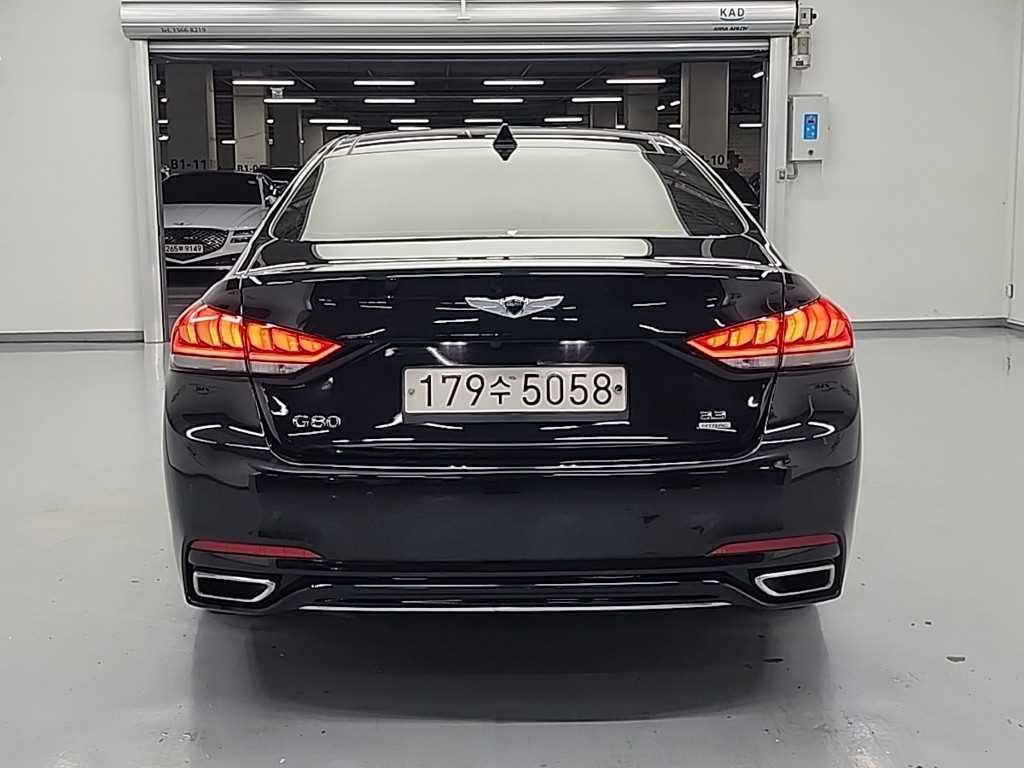 제네시스 G80 3.3 GDI AWD 프리미엄 럭셔리 이미지 4