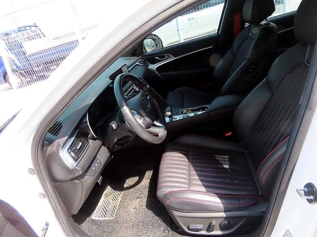제네시스 G70 더 뉴 G70 가솔린 2.0T 2WD 스포츠 패키지 이미지 5