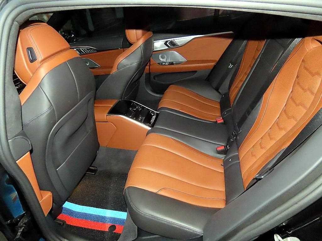 BMW 8시리즈 8시리즈 (G15) M850i xDrive 그란 쿠페 이미지 7