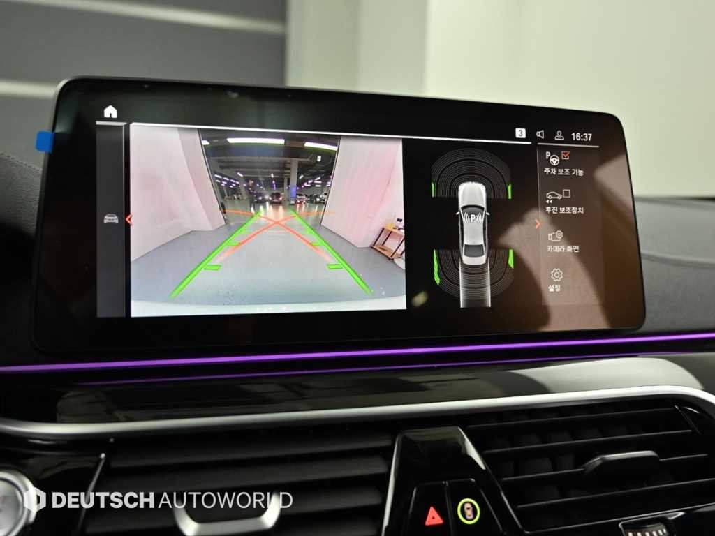 BMW 5시리즈 5시리즈 (G30) 530i xDrive M 스포츠 이미지 15
