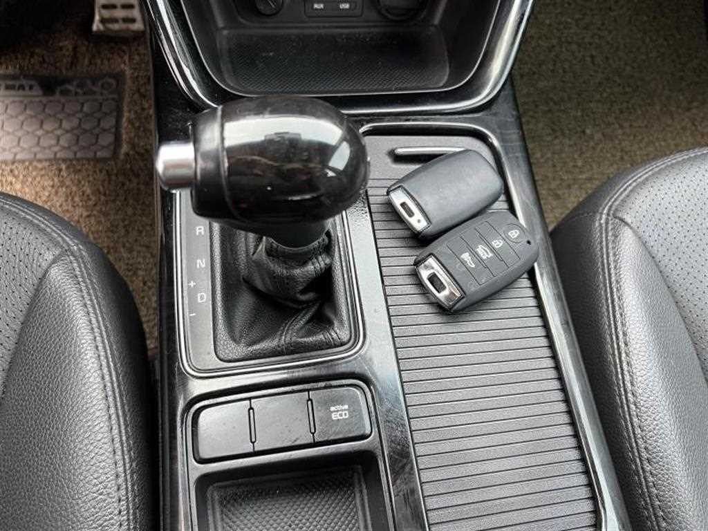 기아 쏘렌토 뉴 쏘렌토 R 2WD 2.0 프레스티지 이미지 14