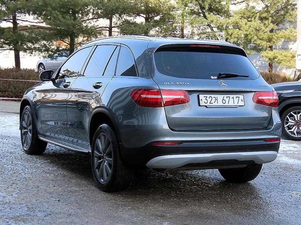 벤츠 GLC 클래스 GLC클래스 X253 GLC 350 e 4MATIC 프리미엄 이미지 3