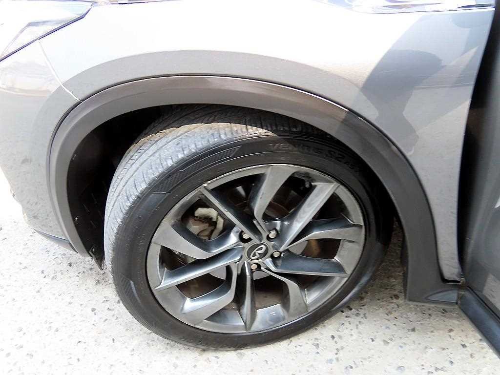 인피니티 QX QX50(P71A) 2.0 VC-T 센서리 AWD 이미지 20