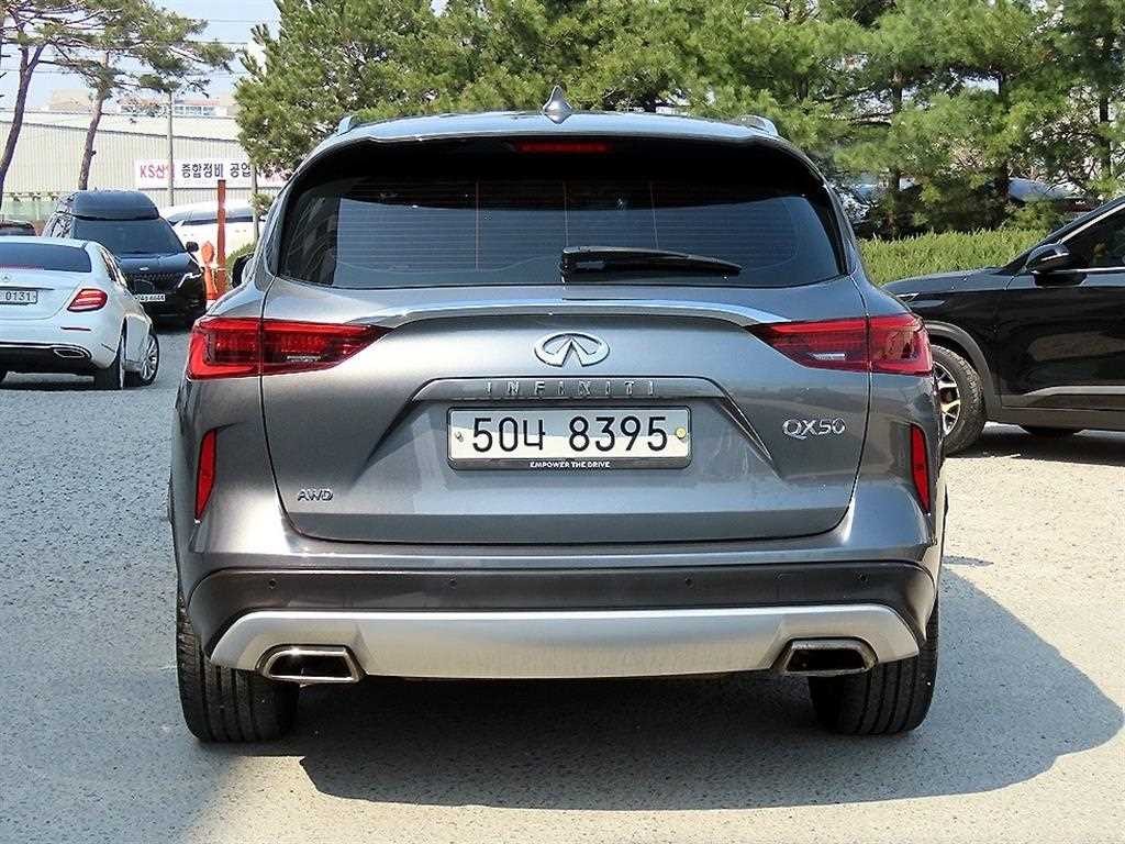 인피니티 QX QX50(P71A) 2.0 VC-T 센서리 AWD 이미지 4