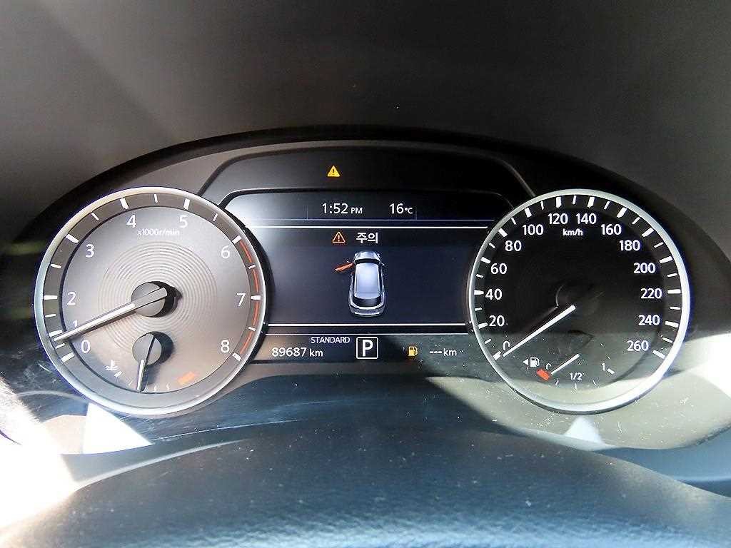 인피니티 QX QX50(P71A) 2.0 VC-T 센서리 AWD 이미지 9
