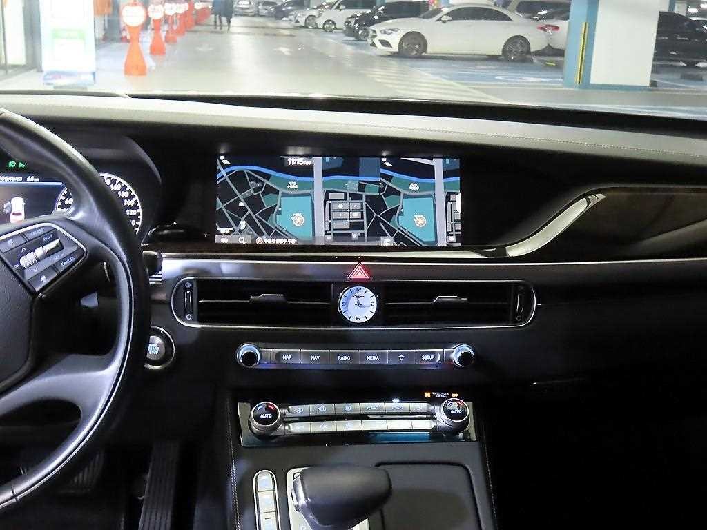제네시스 G90 3.8 GDI AWD 럭셔리 이미지 11