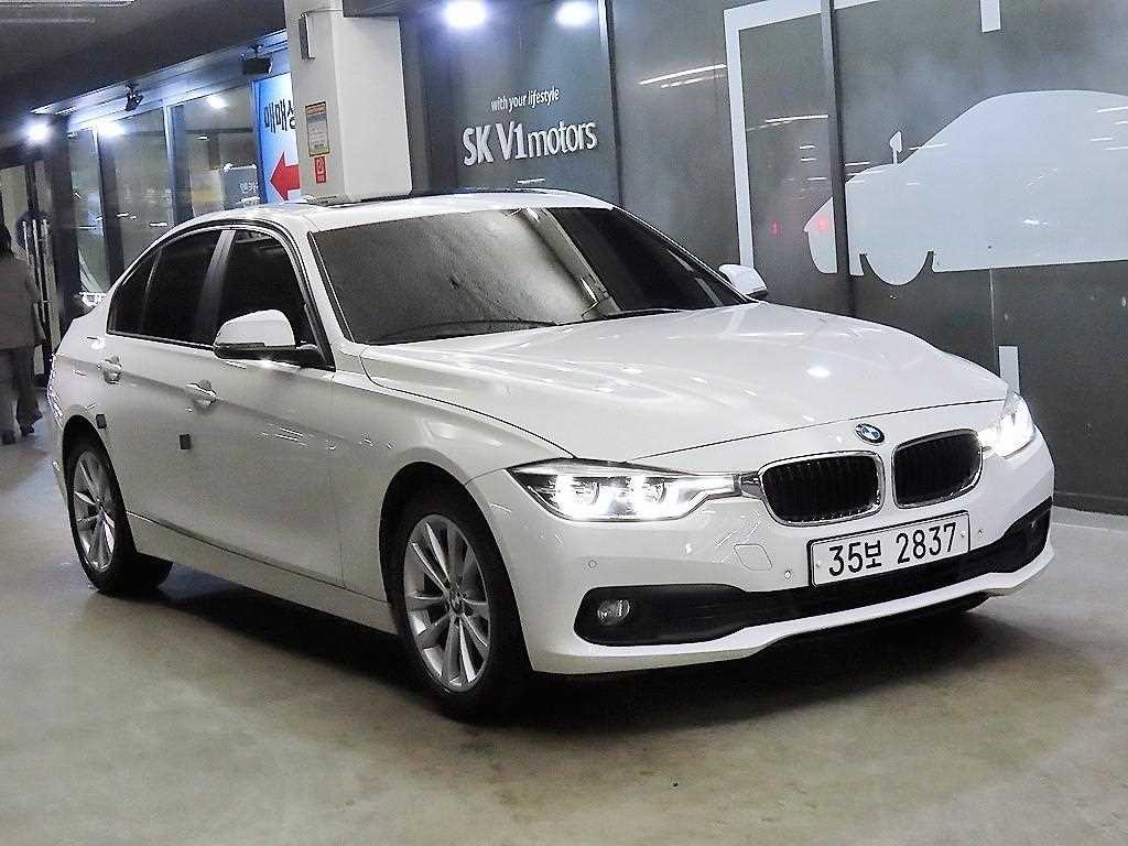 BMW 3시리즈 3시리즈 (F30) 320d 이미지 1