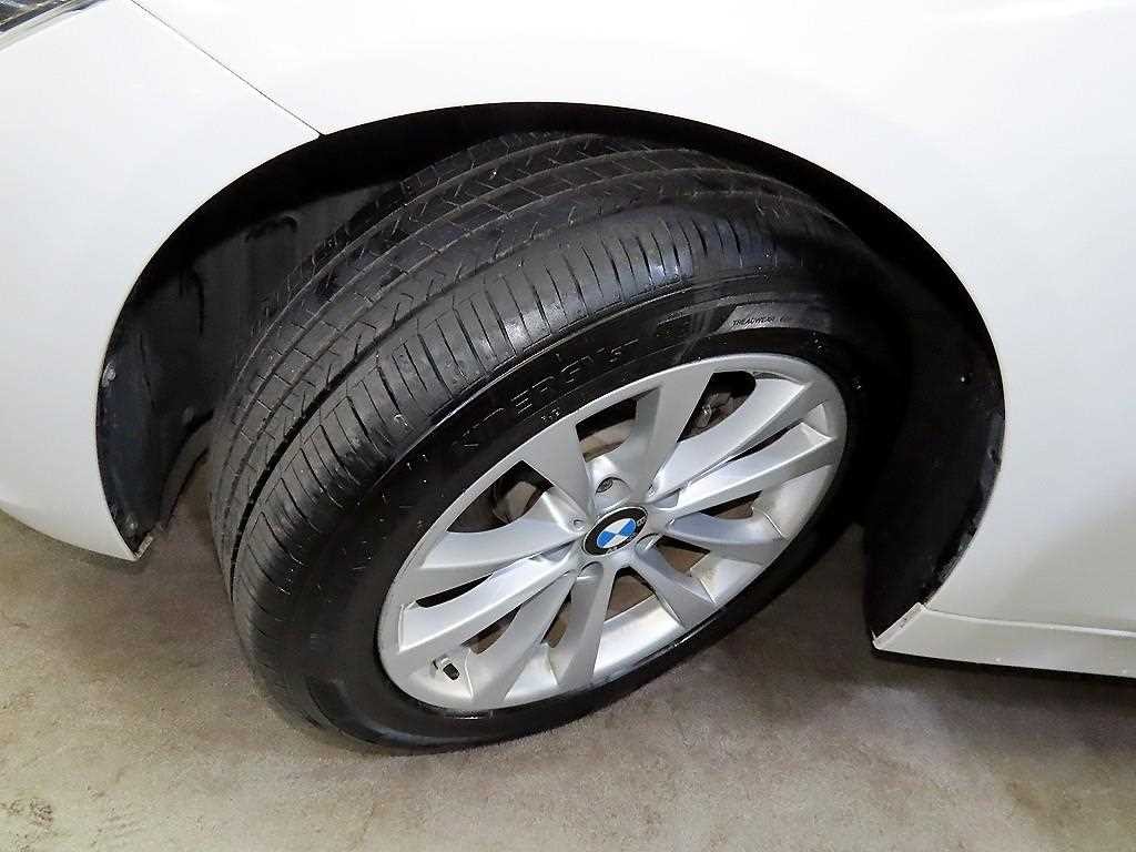 BMW 3시리즈 3시리즈 (F30) 320d 이미지 20