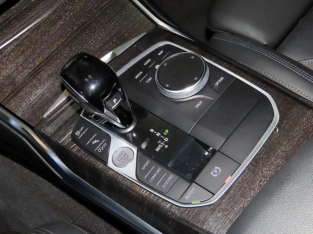 BMW 3시리즈 3시리즈 (G20) 320i 럭셔리 이노베이션팩 이미지 12