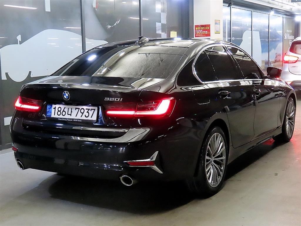 BMW 3시리즈 3시리즈 (G20) 320i 럭셔리 이노베이션팩 이미지 4