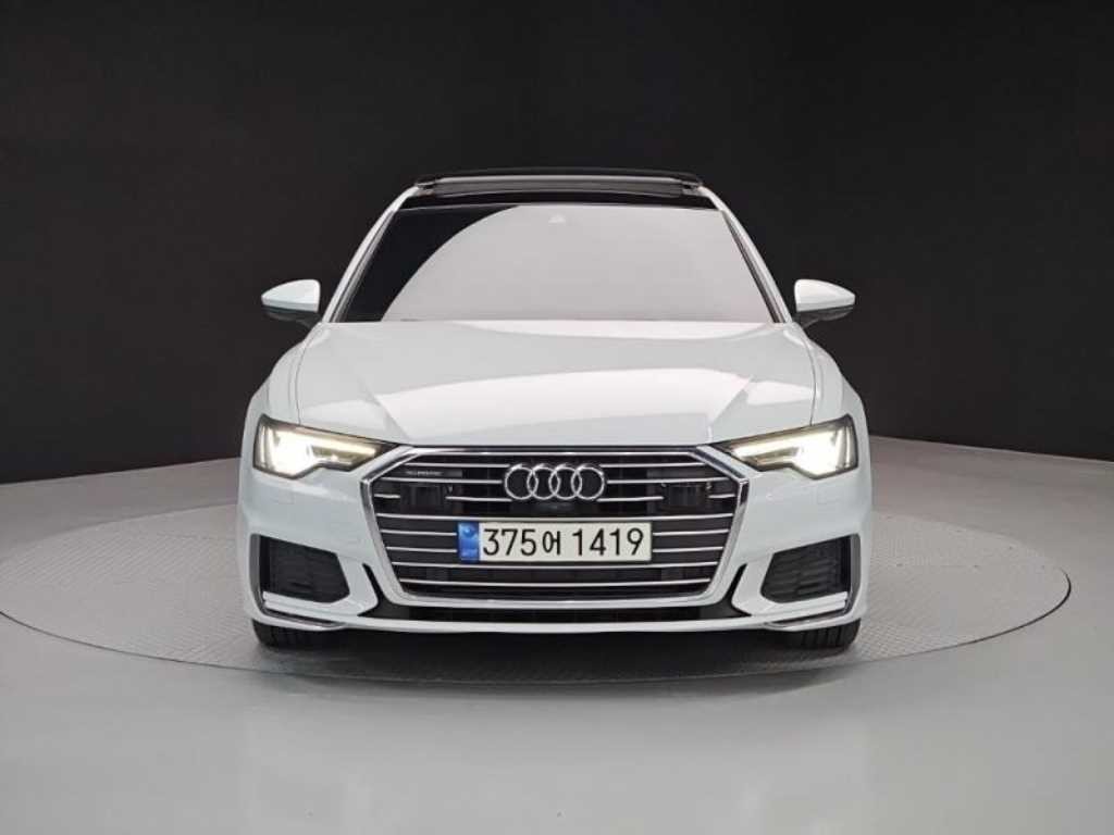 아우디 A6 A6 (C8) 45 TFSI 콰트로 프리미엄 이미지 1