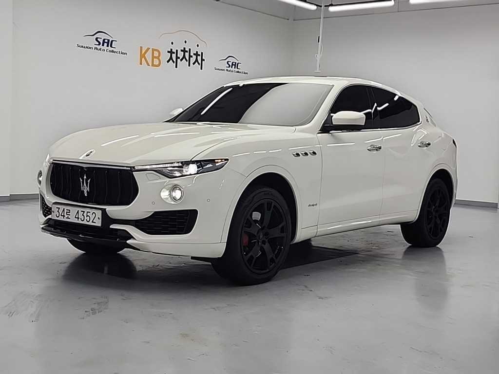 마세라티 르반떼 3.0  AWD 그란 스포츠 이미지 1