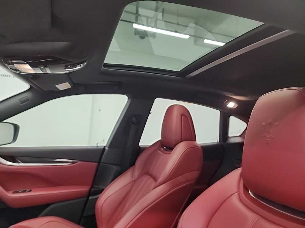 마세라티 르반떼 3.0  AWD 그란 스포츠 이미지 14
