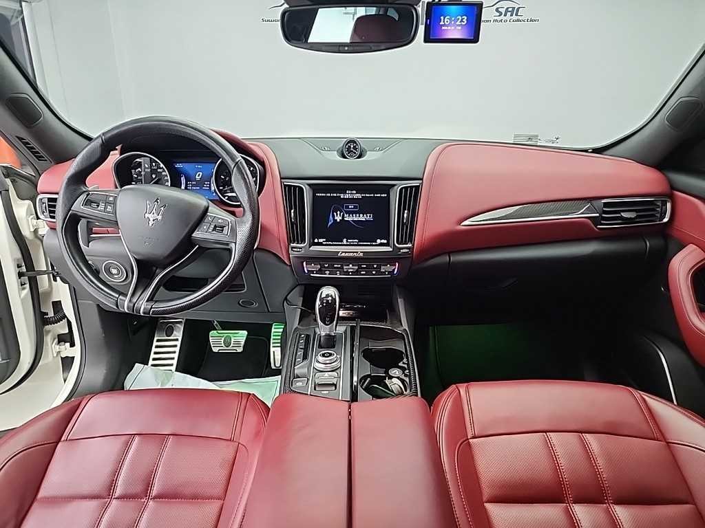 마세라티 르반떼 3.0  AWD 그란 스포츠 이미지 7