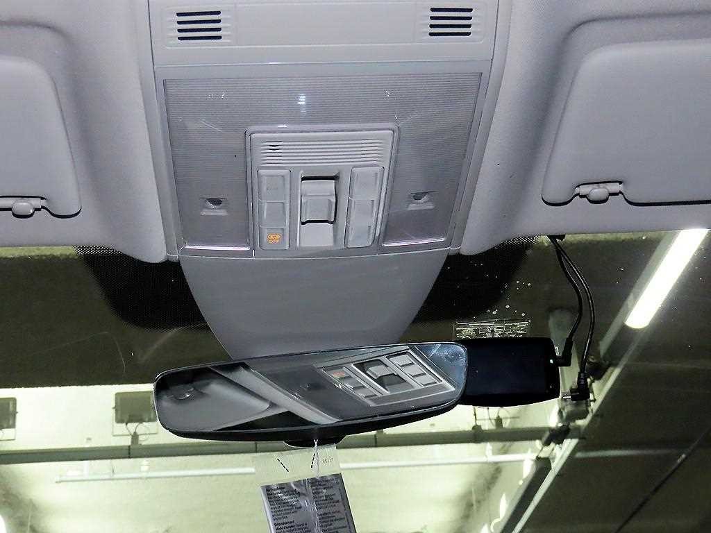 폭스바겐 아테온 2.0 TDI 엘레강스 프레스티지 이미지 15
