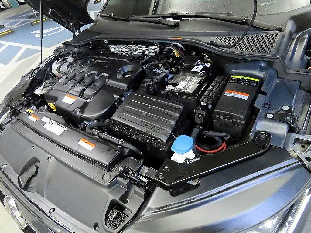 폭스바겐 아테온 2.0 TDI 엘레강스 프레스티지 이미지 19