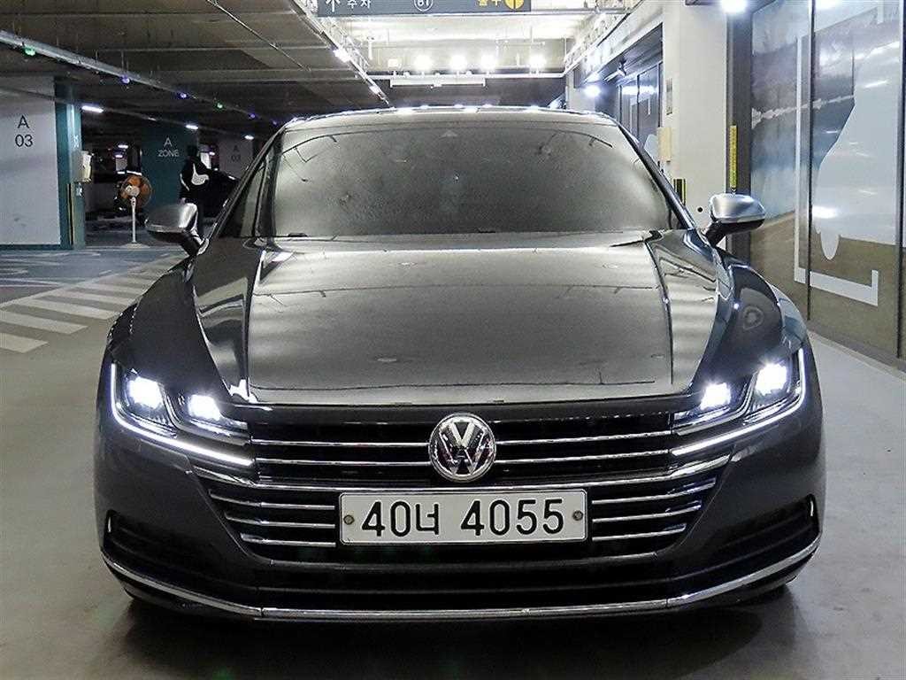 폭스바겐 아테온 2.0 TDI 엘레강스 프레스티지 이미지 2