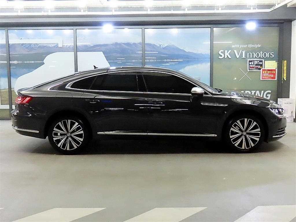 폭스바겐 아테온 2.0 TDI 엘레강스 프레스티지 이미지 3