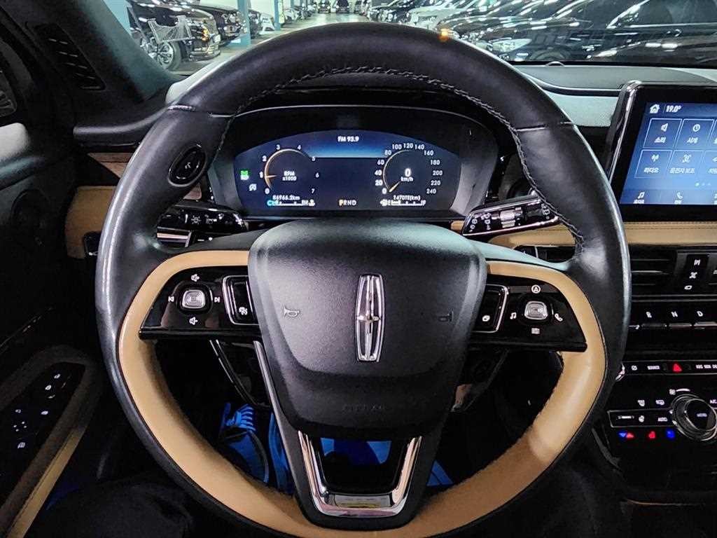 링컨 코세어 2.0 리저브 AWD 이미지 10