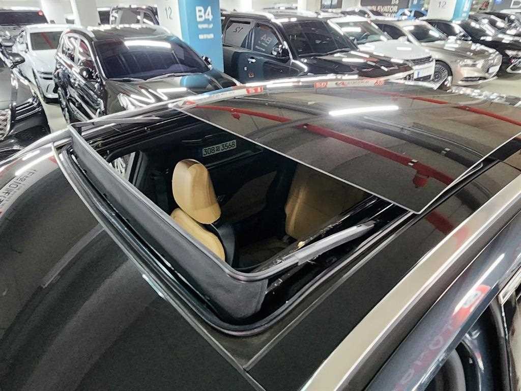 링컨 코세어 2.0 리저브 AWD 이미지 18