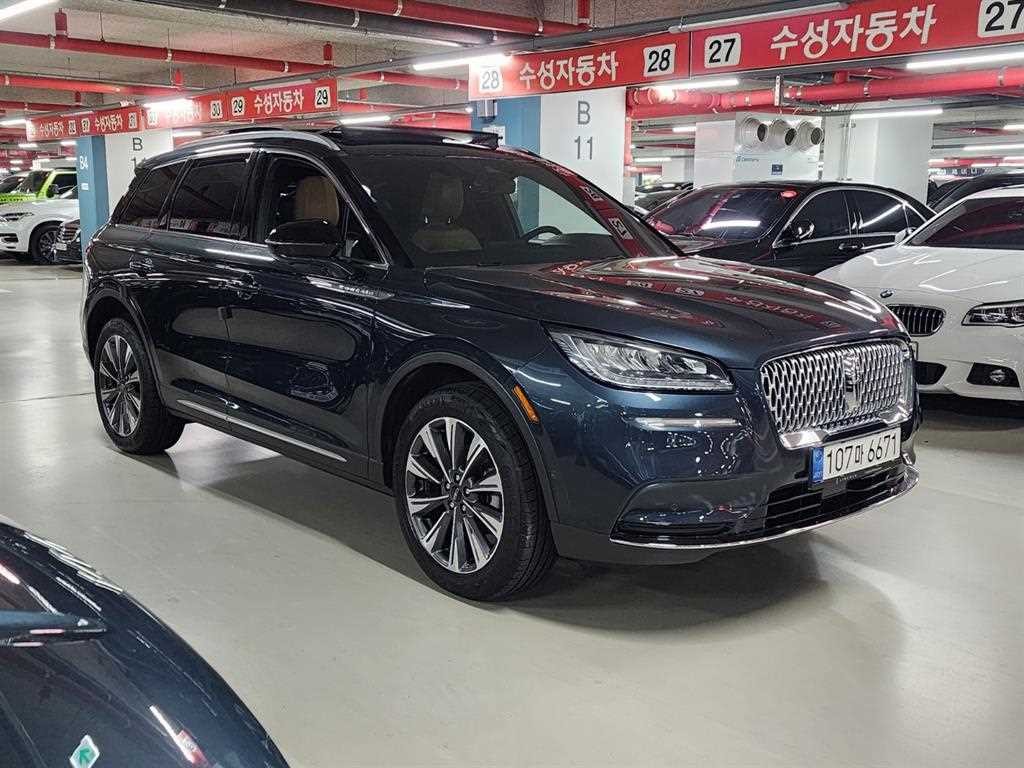 링컨 코세어 2.0 리저브 AWD 이미지 3