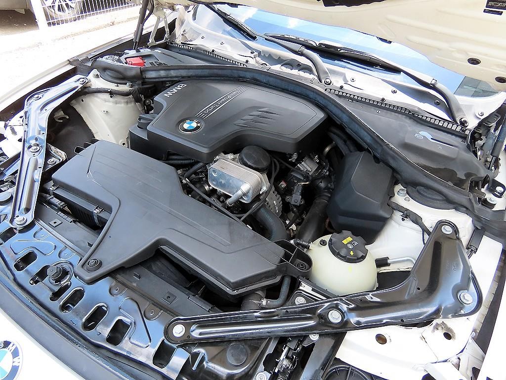 BMW 4시리즈 4시리즈 (F32) 428i 컨버터블 M 스포츠 이미지 19