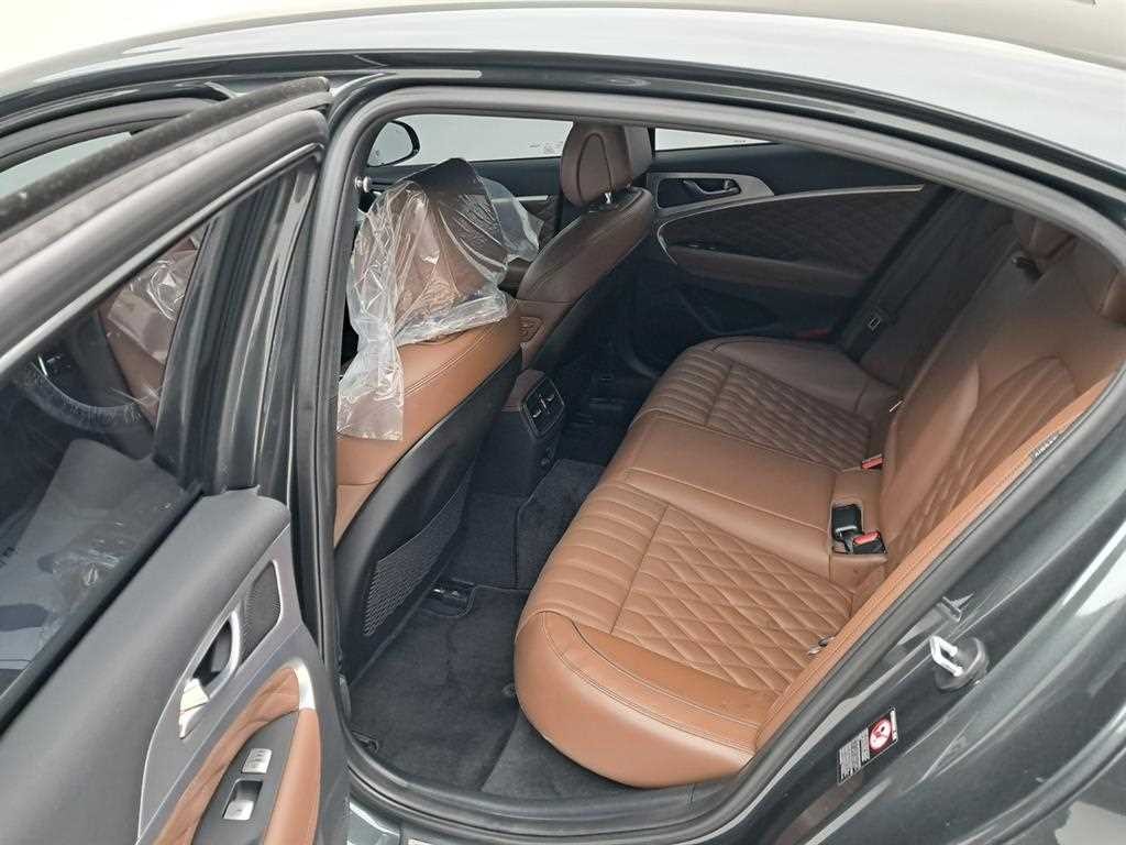 제네시스 G70 2.0T 엘리트 이미지 12