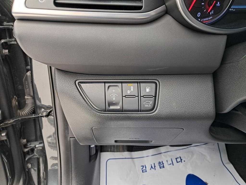 제네시스 G70 2.0T 엘리트 이미지 13