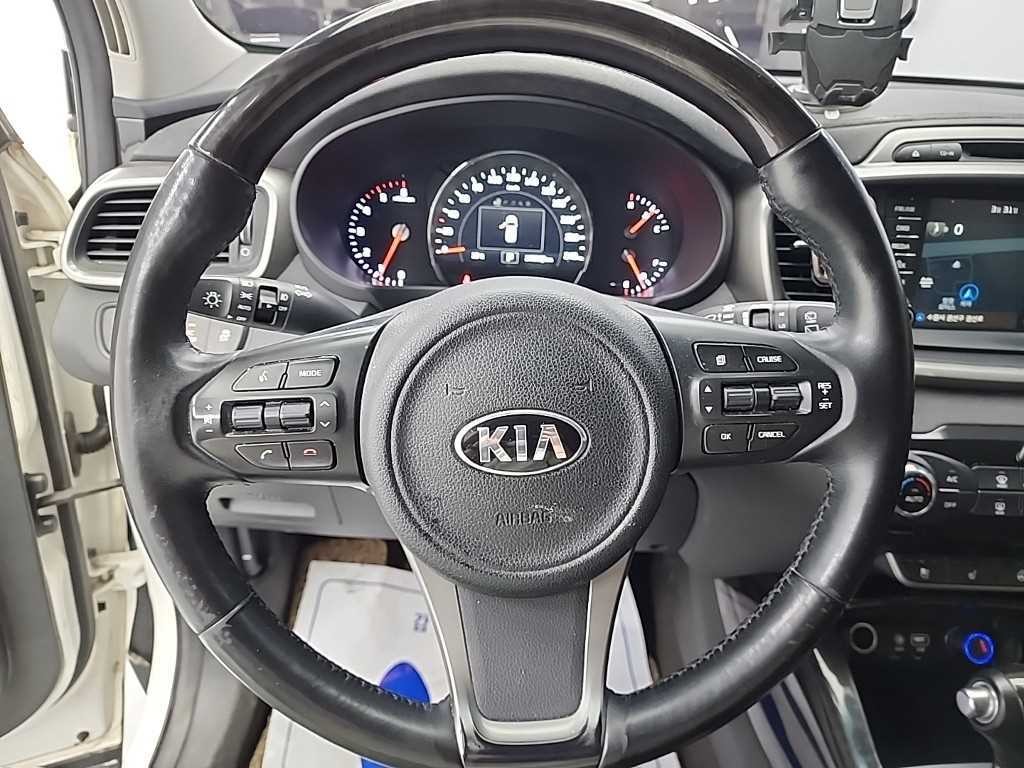 기아 쏘렌토 올 뉴 쏘렌토 디젤 4WD 2.0 노블레스 스페셜 이미지 9