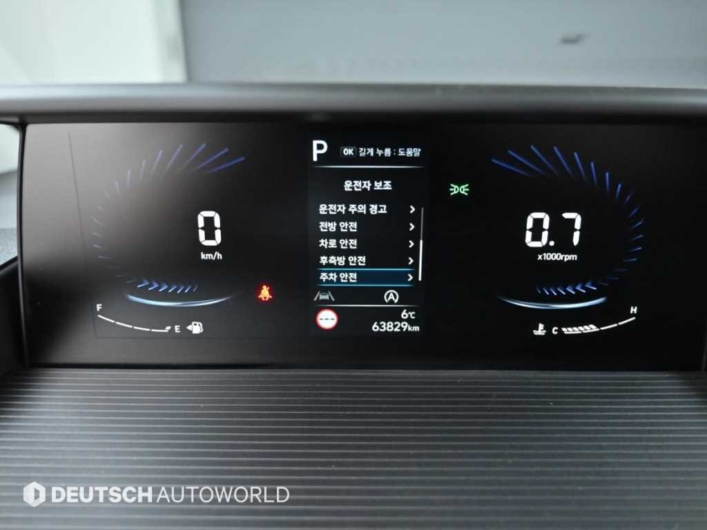 현대 스타리아 2WD 디젤 카고 스마트 3인승 이미지 8