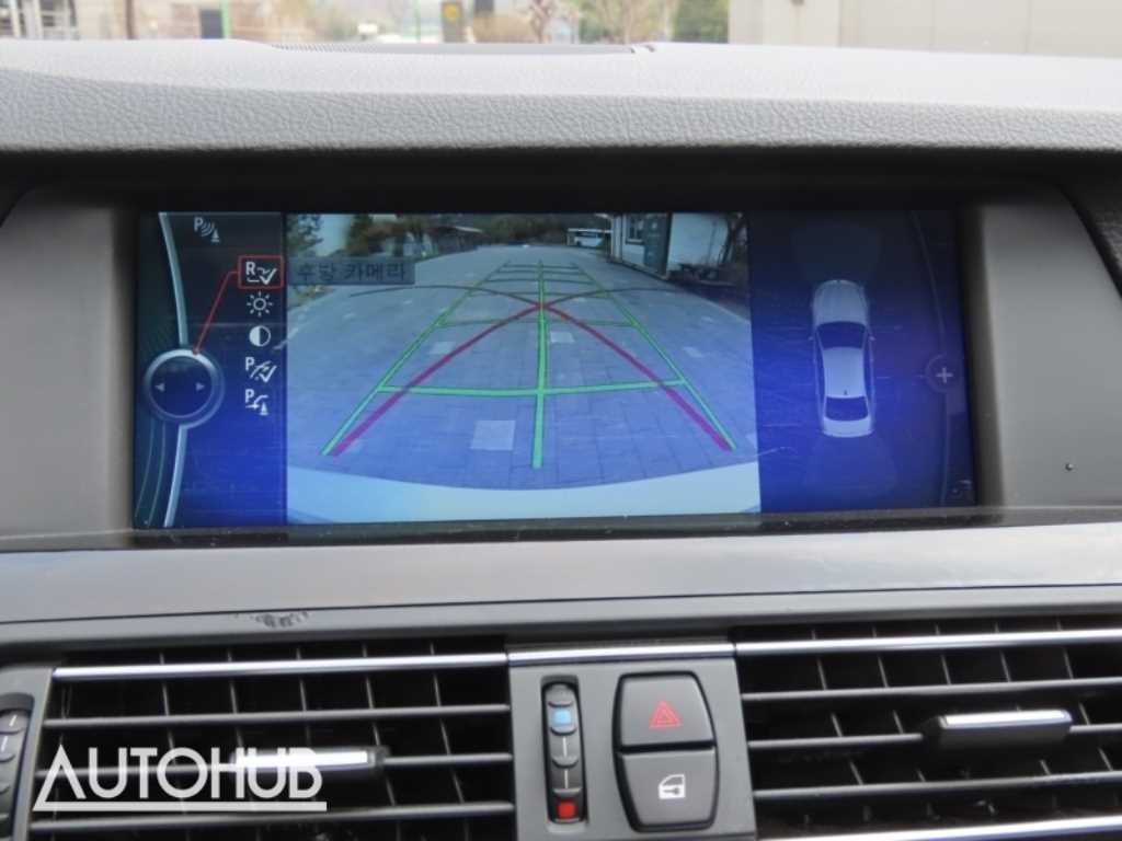 BMW 5시리즈 5시리즈 (F10) 520d 이미지 10