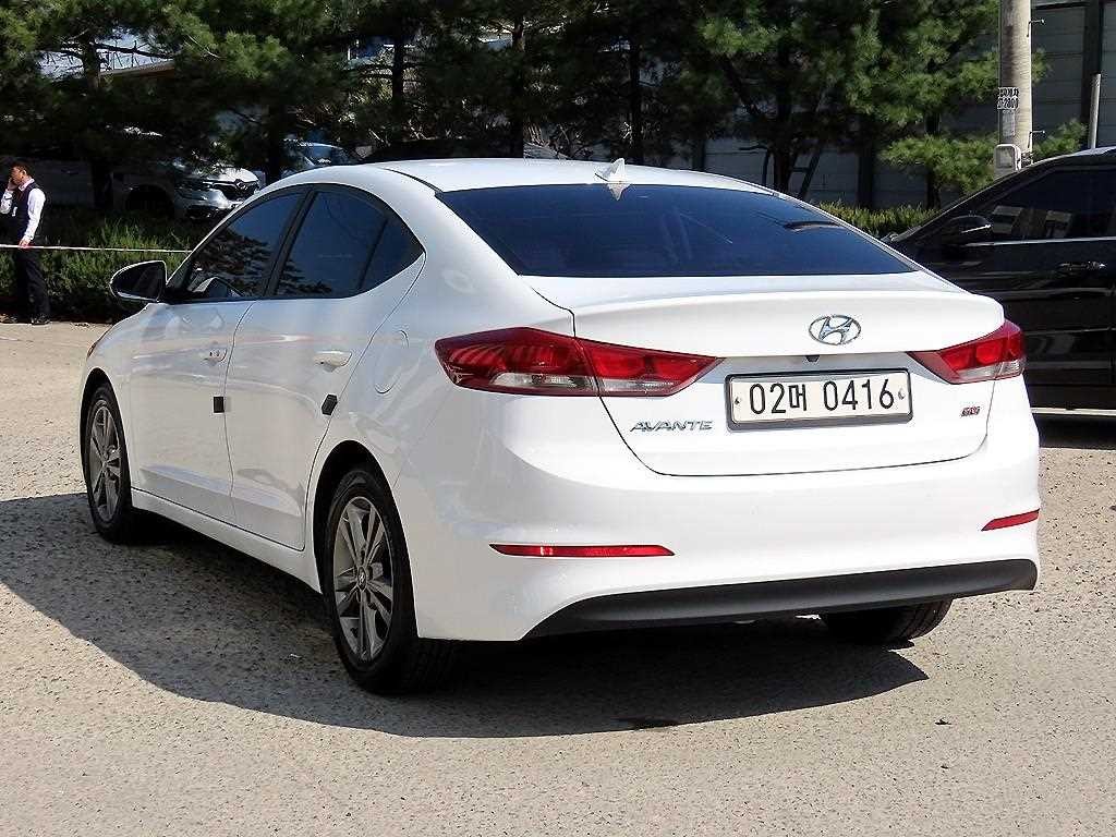 현대 아반떼 아반떼 AD 1.6 GDI 스마트 스페셜 이미지 3